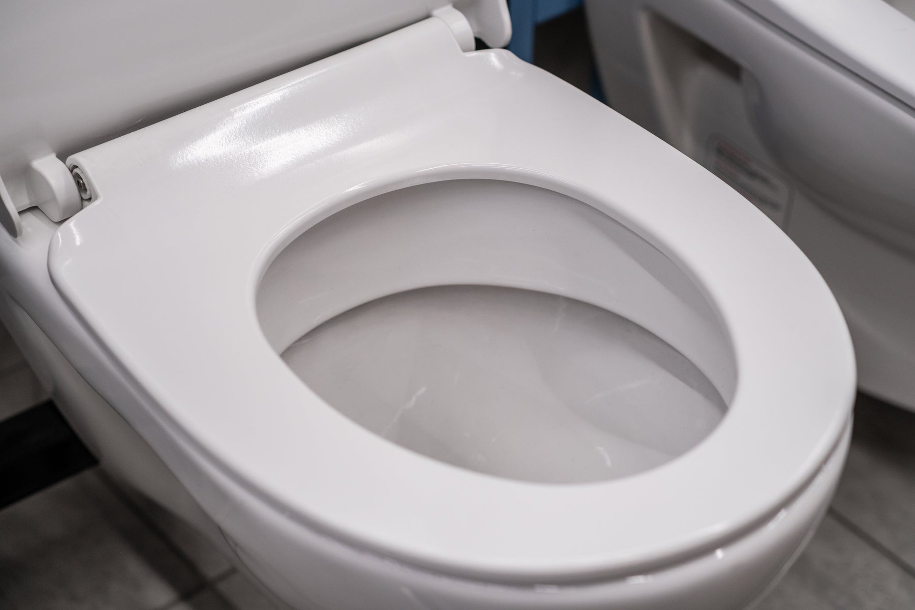 Cómo identificar qué tapa necesita tu inodoro: trucos y consejos prácticos
