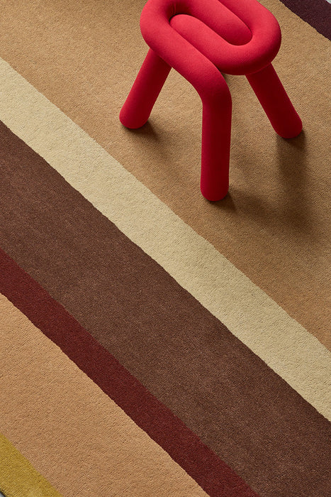 B&C Decor Linear Ruby 089803 Rug