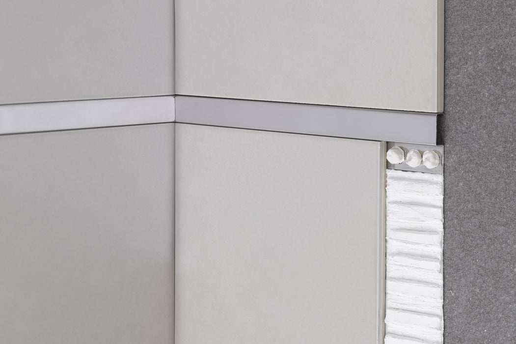 EMAC NOVOLISTEL 4 Perfil Acero Inox Cepillado